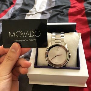 Men movado